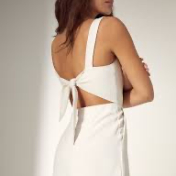 Aritzia Wilfred Ecoulement Cropped Wide Leg Open Tie Back Blue / Gray Jumpsuit 2 - Picture 2 of 12